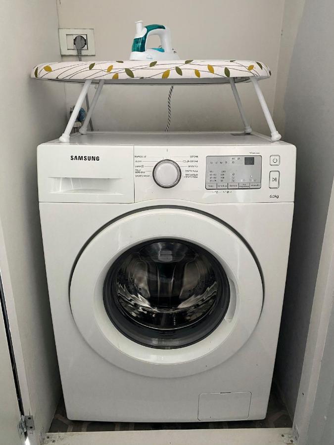 Ferienwohnung Stanza Privata Con Bagno A 15 Minuti Da Duomo Sesto San Giovanni Exterior foto